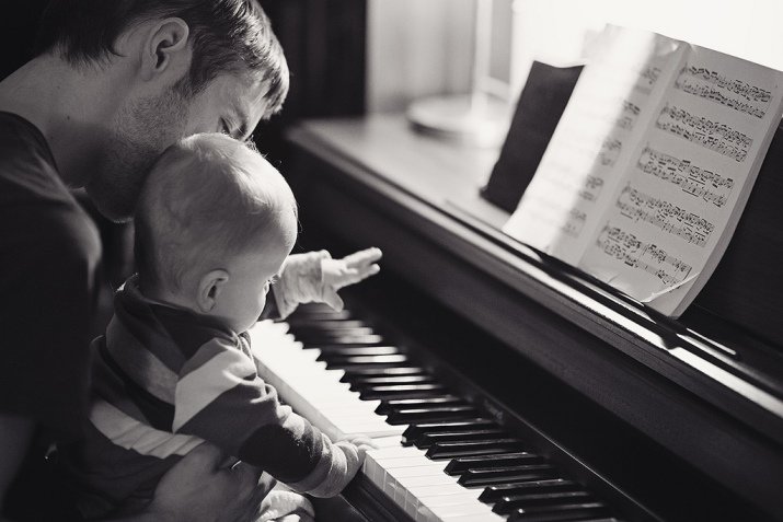 man-baby-play-piano.jpg