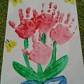 Рябцов Сережа, 2,5 года. Весенние цветы